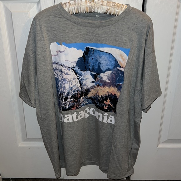 Patagonia SS Tee - XL NWOT - Picture 3 of 4